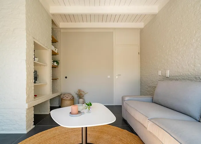 Toekomst 59 - Not Intended For Company Or Work-related