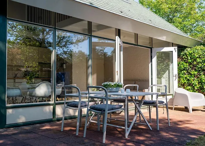 Nyaraló Toekomst 59 - Not Intended For Company Or Work-related